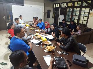 Rapat pengurus DPC. Peradi Bandung dalam persiapan Munas di Surabaya tahun 2020